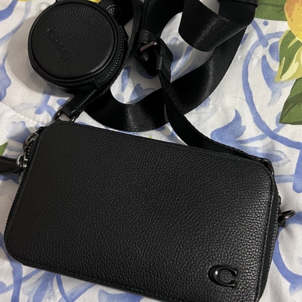 Coach slim crossbody
